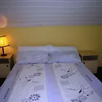 Erika Nyaralo Prázdninový dům